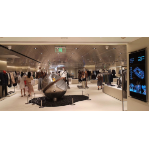 UR的RFID经营之道：快时尚踩上“快”节奏